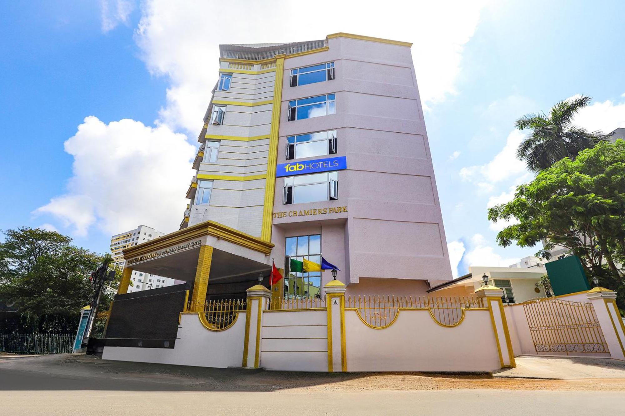 Fabhotel Chamiers Park - Nandanam Madras Buitenkant foto